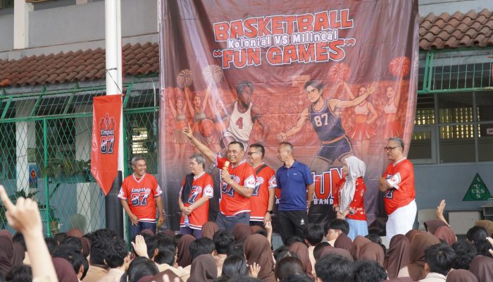 Dankodiklatad Hadiri Halalbihalal Alumni SMPN 4 Bandung