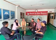 Jaga Kamtibmas, Bhabinkamtibmas dan Babinsa Sambangi PT. Ostec