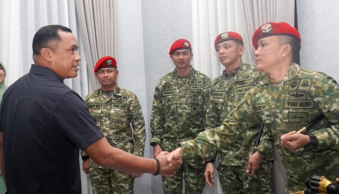 Dankodiklatad Terima Anjangsana Danpusdiklatpassus, Pererat Silaturahmi dan Pengabdian