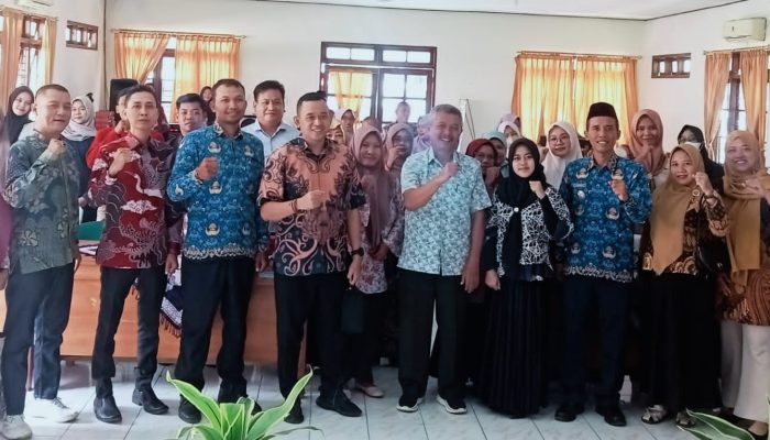 Anggota DPRD Kendal dari Fraksi Partai Golkar Berikan Sosialisasi Terkait Penguatan UMKM Melalui Legalitas Usaha