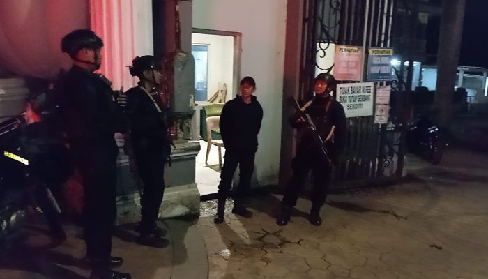Brimob Jabar Patroli Malam di Cipanas Cianjur, Situasi Kamtibmas Kondusif