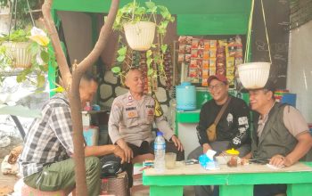 Bhabinkamtibmas Kelurahan Kalibata Gelar Giat Cooling System dan Sambang Warga
