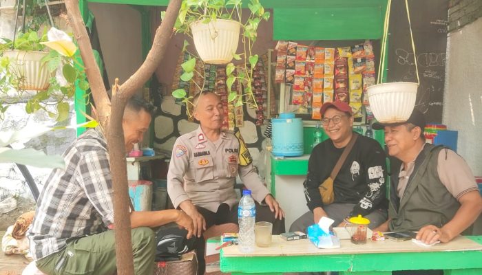 Bhabinkamtibmas Kelurahan Kalibata Gelar Giat Cooling System dan Sambang Warga