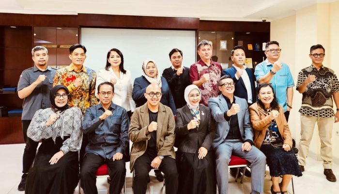 Sinergi Bawaslu DKI Jakarta dengan Praktisi Hukum DPN PERADI SAI