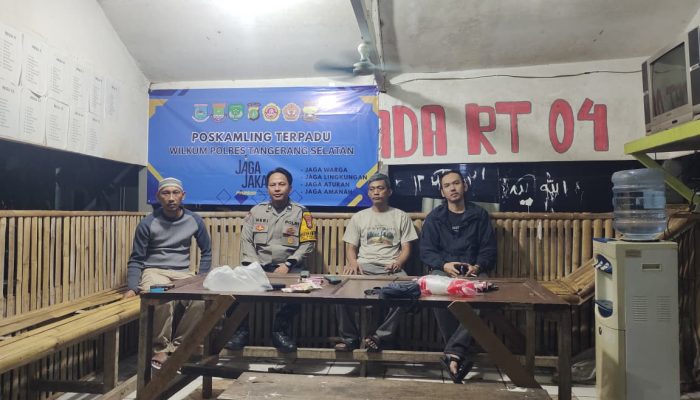 Aktifkan Poskamling Terpadu, Polsek Serpong Ajak Warga Perkuat Keamanan dan Waspada Penipuan Online