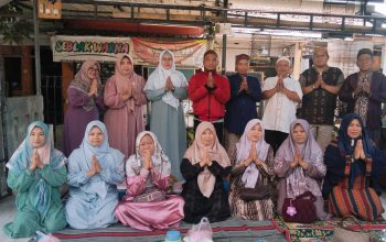 Eratkan Ukhuwah, PMMI Jaktim Gelar Pertemuan Bulanan dan Halal Bihalal di Kediaman Ustazah Suswati