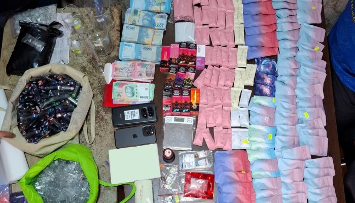 Respon Cepat Polisi Ungkap Penyekapan Anak di Jakut, WNA Pelaku Gunakan Narkoba, Ratusan Cartridge Etomidate Disita