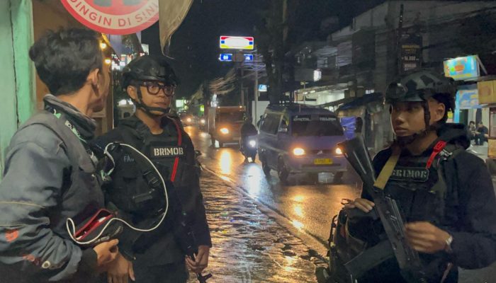 Patroli Malam SPP Brimob Jabar di Jatinangor, Wujud Nyata Jaga Stabilitas Kamtibmas