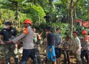 Gerak Cepat Tim SAR Brimob Jabar, Korban Longsor di Sumedang Berhasil Ditemukan