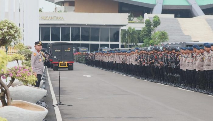 Polda Metro Jaya Kerahkan 6.678 Personel, Pelayanan Humanis Kawal Aksi May Day di DPR/MPR