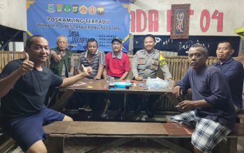 Aktifkan Siskamling, Polsek Serpong Perkuat Sinergi Warga Lewat Pengecekan Poskamling Terpadu
