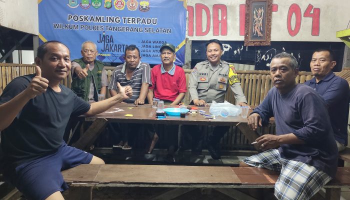Aktifkan Siskamling, Polsek Serpong Perkuat Sinergi Warga Lewat Pengecekan Poskamling Terpadu