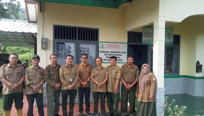 Administratur KPH Banyumas Barat Ajak Rimbawan BKPH Wanareja Maknai Kerja Sebagai Jihad dan Ibadah