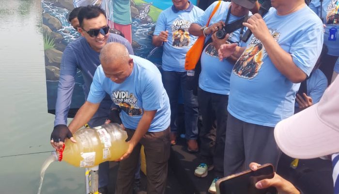Meriah dan Penuh Kebersamaan, Polsek Ciputat Timur Amankan Giat “Nebar Keba Ikan Mu dan Lomba Mancing” di Situ Bungur
