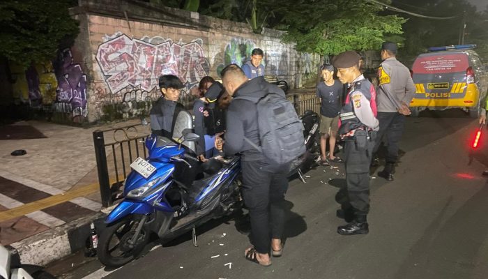 Patroli Cipta Kondisi Polsek Pamulang Jaga Wilayah Tetap Aman dan Kondusif