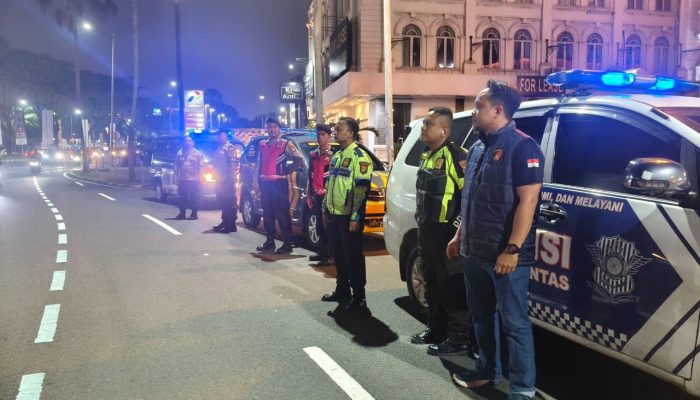 Patroli Ops Cipta Kondisi Polsek Kelapa Dua Jaga Situasi Kamtibmas Tetap Kondusif