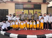 Polsek Serpong Kenalkan Profesi Kepolisian dan Edukasi Lalu Lintas kepada Anak-anak Yayasan Mercusuar Harapan Mulia