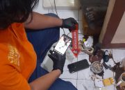 Polsek Ciputat Timur Cek TKP Penemuan Mayat Pria di Serua, Diduga Meninggal Karena Sakit