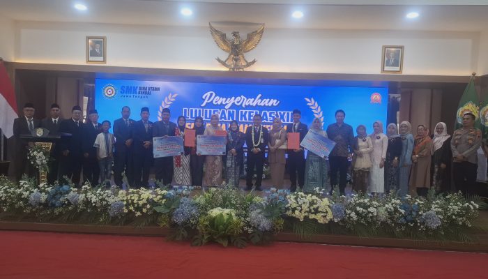 Lulusan SMK Bina Utama Kendal Angkatan Ke 20 Dengan Jumlah 598 Siswa, Sudah Diterima Kerja Sekitar 200 Lebih