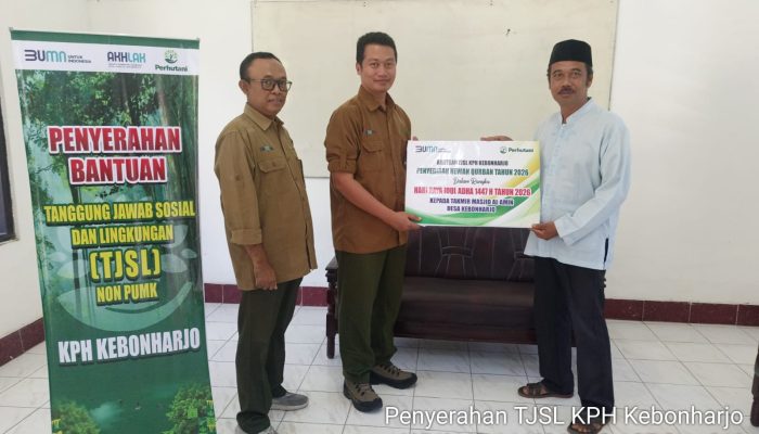 Wujud Peduli Lingkungan dan Sesama, KPH Kebonharjo Serahkan Hewan Qurban Idul Adha 1447 H Melalui Program TJSL