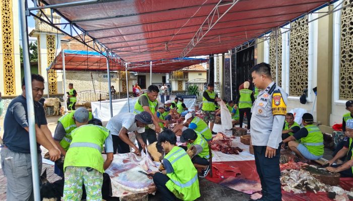 Bhabinkamtibmas Polsek Serpong Intensifkan KRYD dan DDS, Pastikan Hewan Kurban Idul Adha Aman dan Sehat