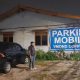 Polsek Ciputat Timur Lakukan Cek TKP Dugaan Pecah Kaca Mobil di Parkiran Kafe Vmond Ciater