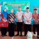 Bupati Tika Secara Simbolis Menyerahkan Bantuan Pangan Nasional Tahun 2026 Kepada 450 Warga Desa Tanjungmojo