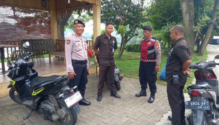 Patroli Strong Point Polsek Kelapa Dua Perkuat Keamanan Permukiman, Antisipasi Rumsong dan Kejahatan 3C