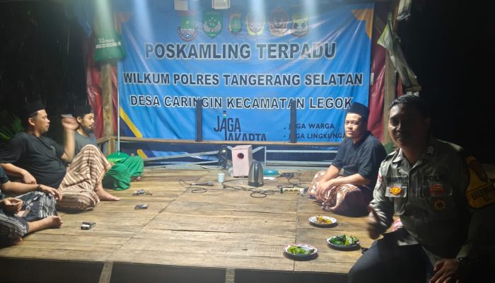 Pemuda Jadi Garda Terdepan Keamanan Lingkungan, Bhabinkamtibmas Legok Aktif Cek Poskamling Kamtibmas