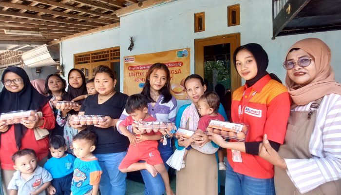 Alfamart Berikan Program Berkelanjutan Sejak Tahun 2022   “Satu Telur Sehari” di Perluas Jangkauan ke 39 Kota