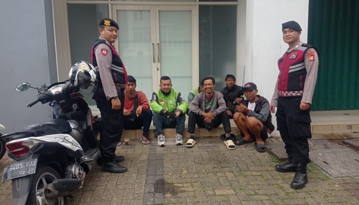 Patroli Strong Point Polsek Kelapa Dua Perkuat Keamanan Wilayah dan Cegah Kejahatan 3C