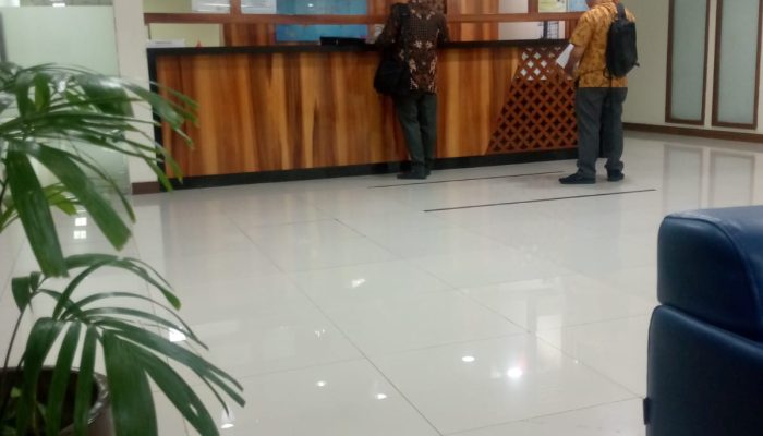 Somasi Diabaikan, Oknum Kader Salah Saty Parpol, Diduga Larikan Uang Korban Dapur MBG