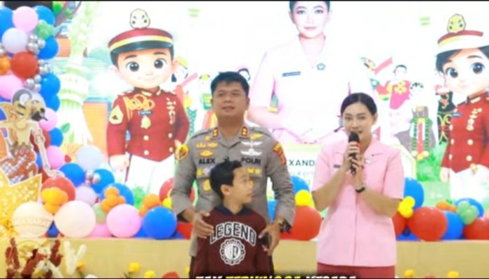 Kapolres Cianjur Lepas Siswa TK Kemala Bhayangkari, Bekali Semangat Belajar dan Akhlak Mulia