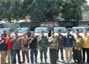 Bupati Tika Bersama Dandim Menyerahkan 30 Unit Armada Truk Operasional Kepada Kepala KDKMP Se-Kabupaten Kendal