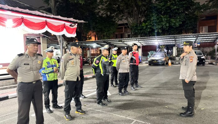 Patroli Cipta Kondisi dan Razia Stasioner Polsek Kelapa Dua Perkuat Keamanan Wilayah pada Malam Hari