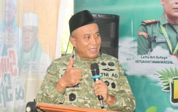 Wujud Kepedulian TNI, Danrem 052/Wkr Gelar Khitanan Massal untuk 93 Penerima Manfaat