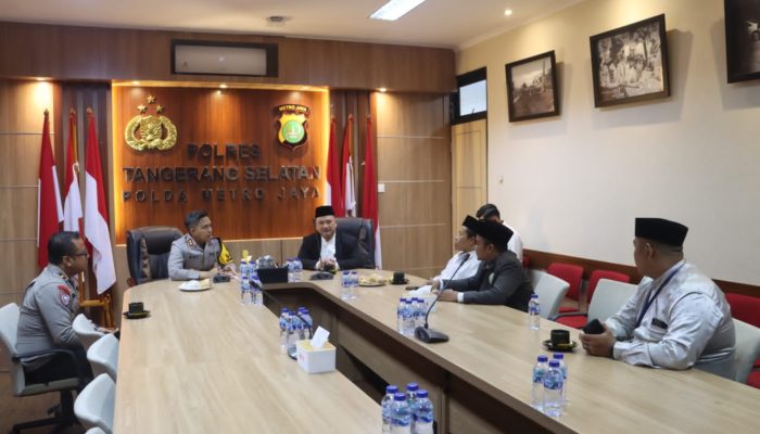Kapolres Tangerang Selatan Rangkul Forum Pondok Pesantren, Perkuat Sinergi Wujudkan Wilayah yang Kondusif