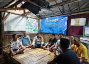 Bhabinkamtibmas Lengkong Karya Intensifkan Program Jaga Jakarta+ On The Spot Melalui Poskamling Terpadu
