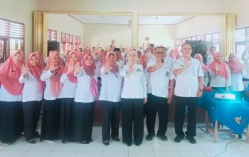 Tenaga Pendidik Kabupaten Kendal Mengikuti Sosialisasi Anti Korupsi Untuk Meningkatkan Integritas Dalam Bekerja Di SMP N 2 Patebon