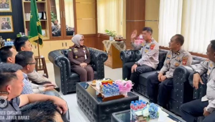 Jaga Kekompakan Antar Aparat, Kapolres Cianjur Kunjungi Kejaksaan Negeri